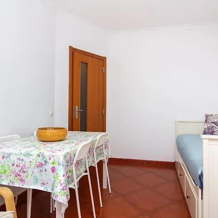 Apartment Globe 33 - Location & The Strip Albufeira